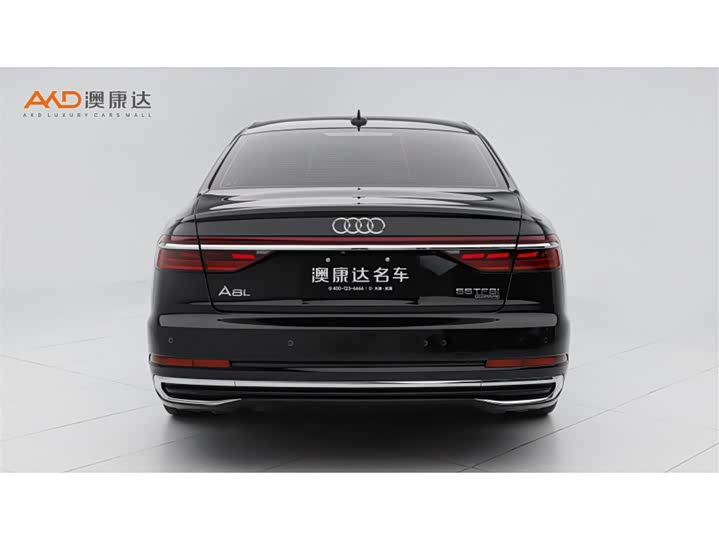 Фото 4 - Audi A8