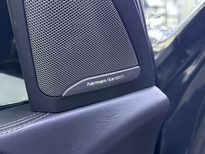 Фото 17 - BMW X5 M