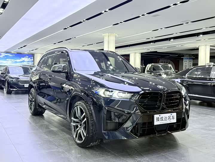 Фото 2 - BMW X5 M