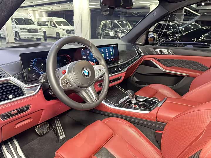 Фото 9 - BMW X5 M