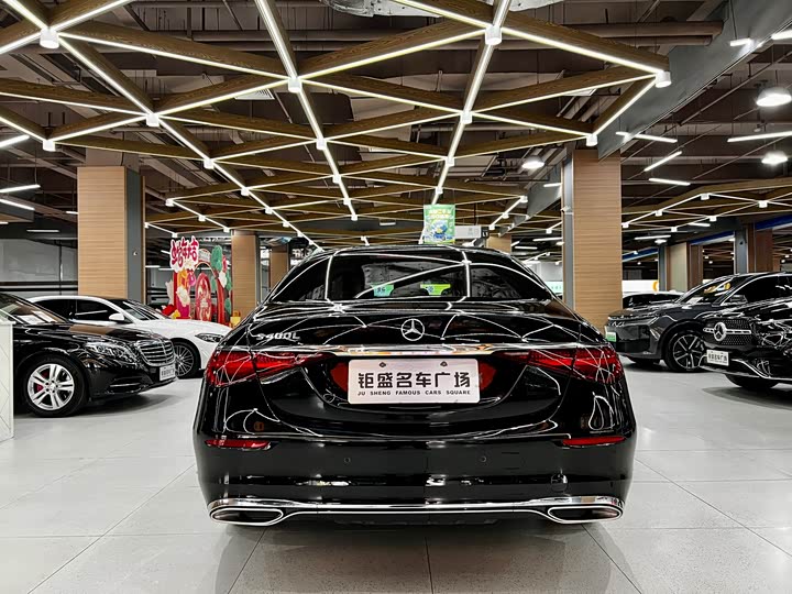 Фото 4 - Mercedes-Benz S-Class