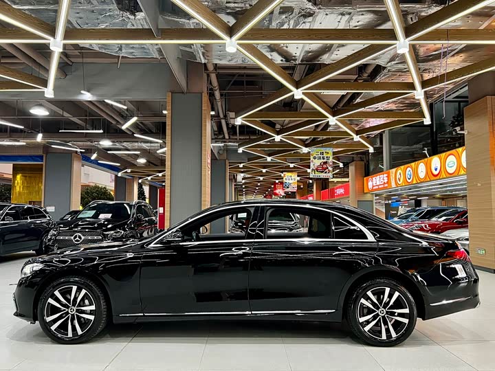 Фото 8 - Mercedes-Benz S-Class