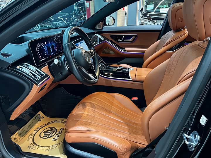 Фото 9 - Mercedes-Benz S-Class