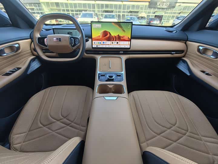 Фото 14 - Geely Galaxy Starship 7