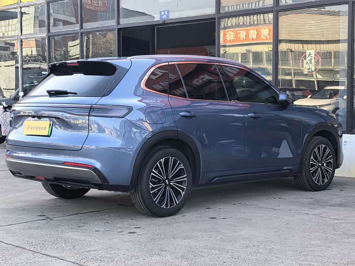 Фото 6 - Geely Galaxy Starship 7