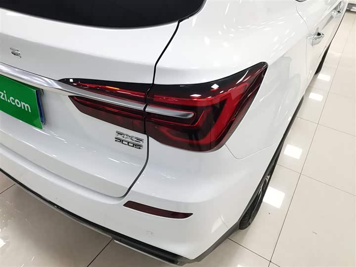 Фото 8 - Roewe RX5