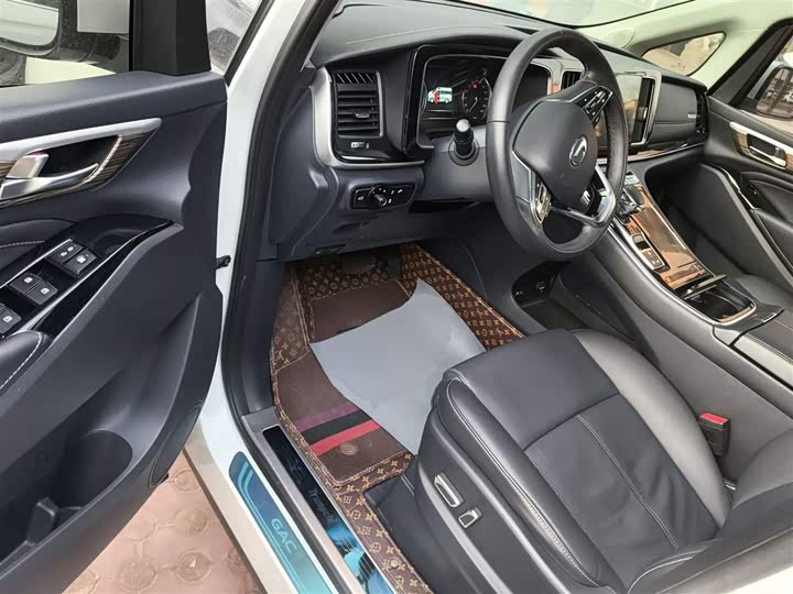 Фото 16 - GAC Trumpchi M8