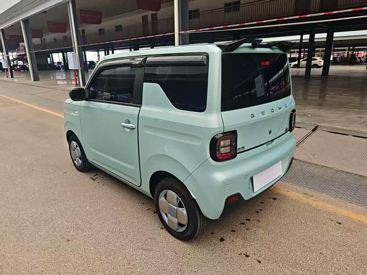 Фото 34 - Geely Galaxy Panda Mini