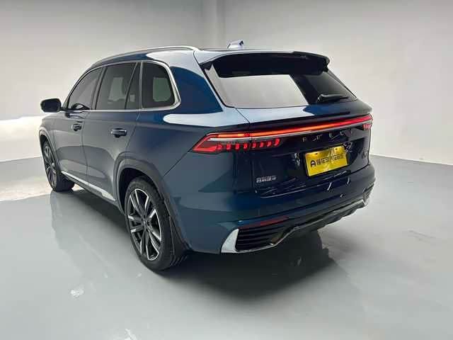 Фото 20 - Geely Monjaro