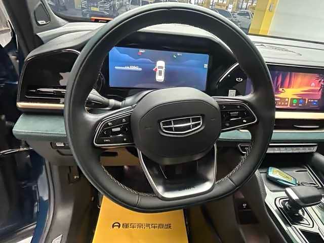 Фото 9 - Geely Monjaro