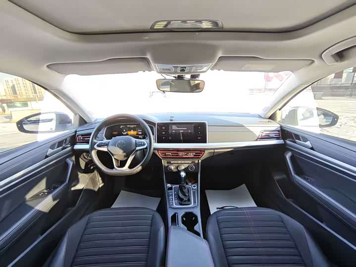 Фото 14 - Volkswagen Lavida