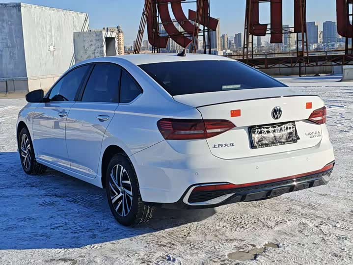 Фото 6 - Volkswagen Lavida