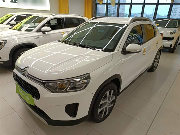 Фото 2 - Citroen C3-XR