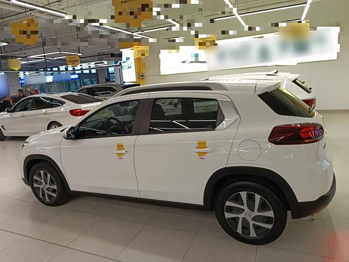 Фото 5 - Citroen C3-XR