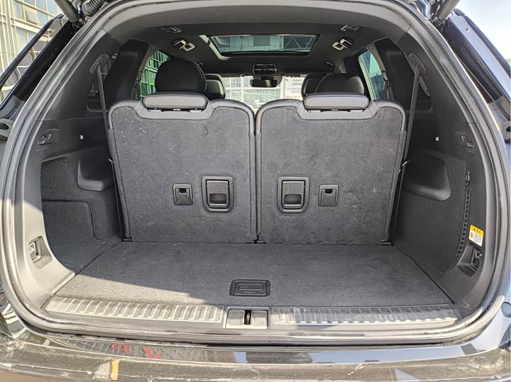 Фото 11 - Nio ES8