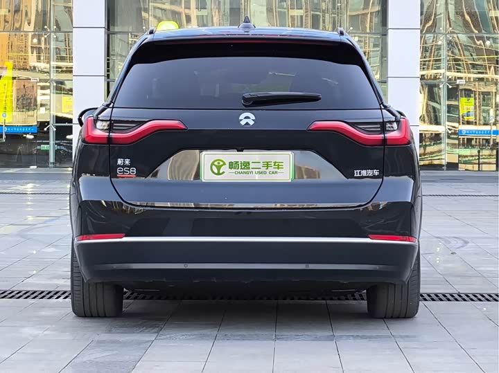 Фото 4 - Nio ES8