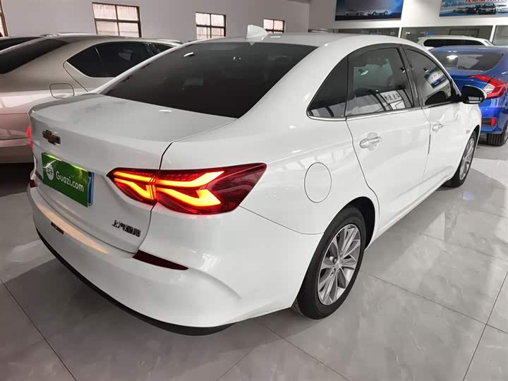 Фото 7 - Chevrolet Monza