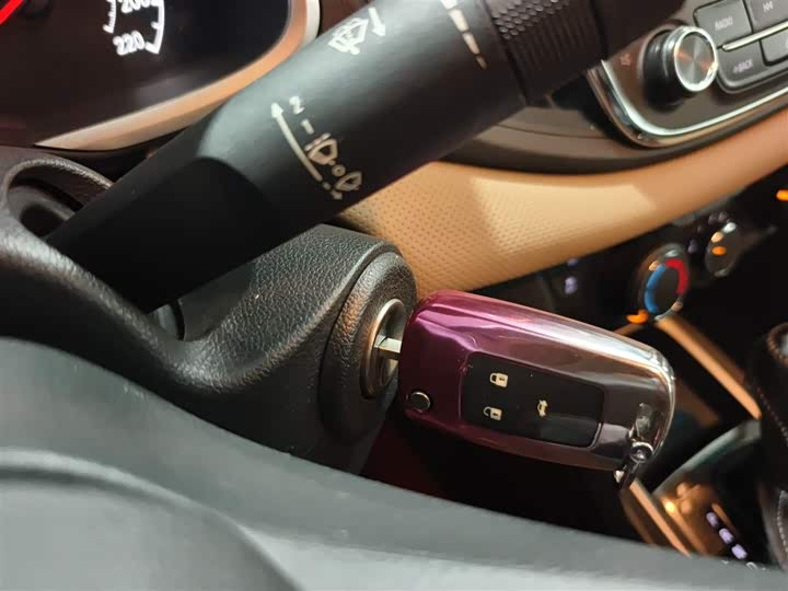 Фото 9 - Chevrolet Monza