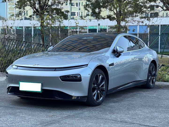 Фото 1 - XPeng P7