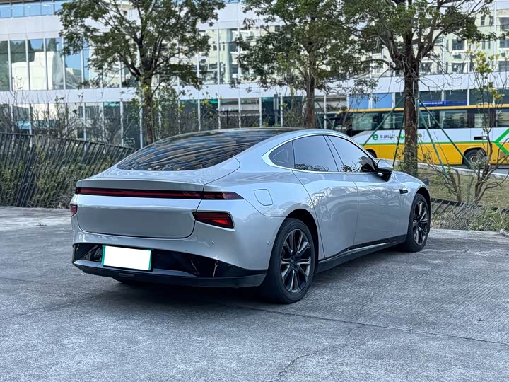 Фото 7 - XPeng P7