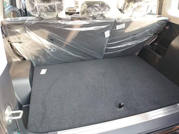 Фото 19 - Chery iCar 03