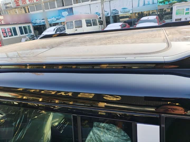 Фото 27 - Chery iCar 03