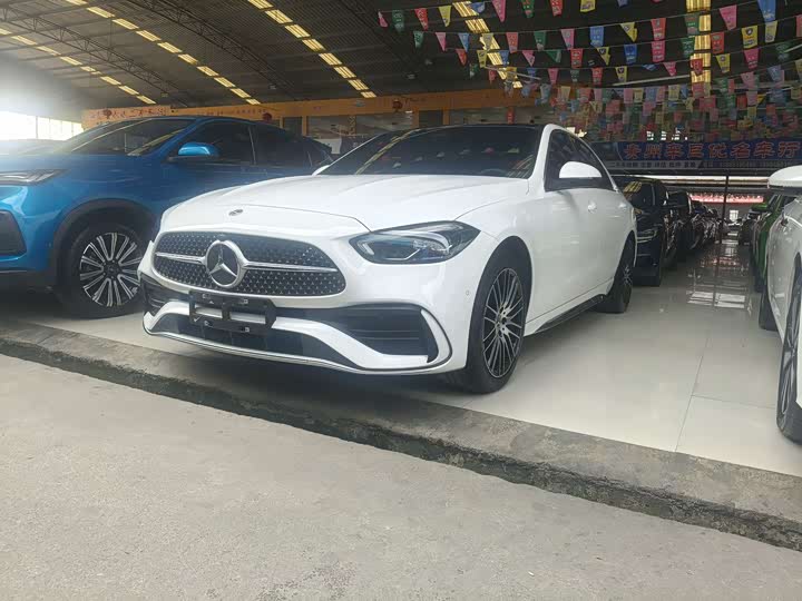 Фото 1 - Mercedes-Benz C-Class