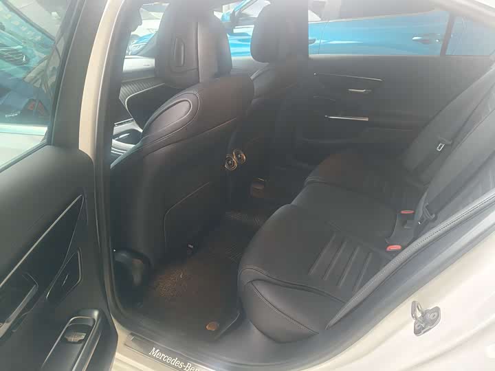 Фото 12 - Mercedes-Benz C-Class