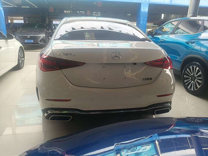 Фото 17 - Mercedes-Benz C-Class