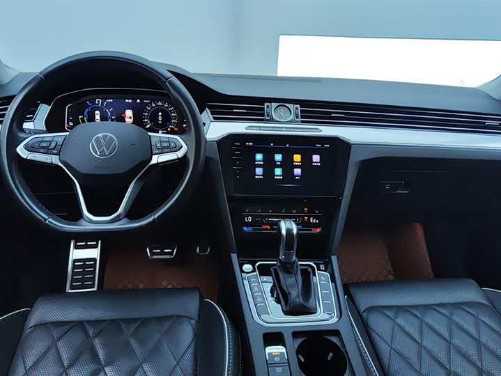 Фото 12 - Volkswagen Magotan GTE Hybrid