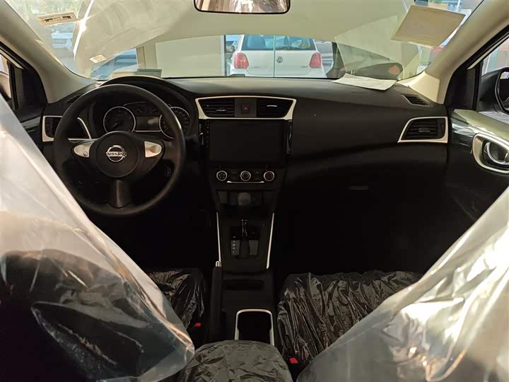 Фото 10 - Nissan Sylphy