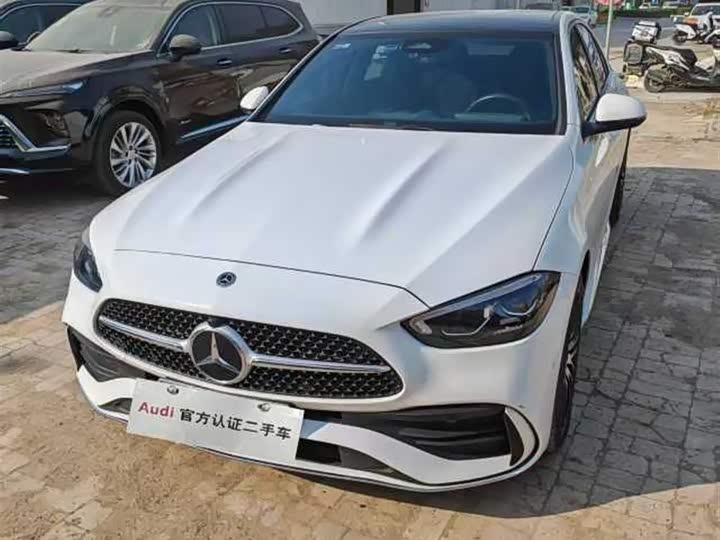 Фото 1 - Mercedes-Benz C-Class