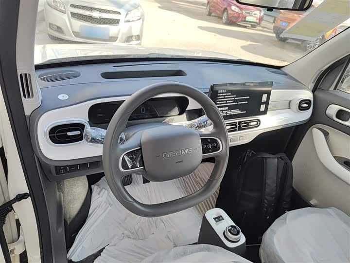 Фото 10 - Geely Galaxy Panda Mini