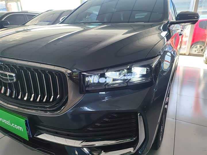 Фото 24 - Geely Monjaro