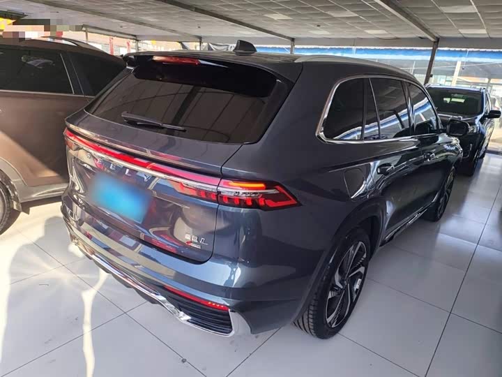 Фото 7 - Geely Monjaro