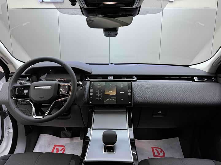 Фото 6 - Land Rover Range Rover Velar