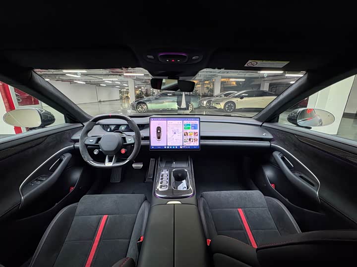 Фото 14 - Xiaomi SU7 Ultra