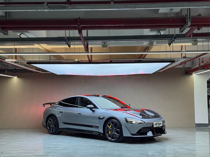 Фото 3 - Xiaomi SU7 Ultra