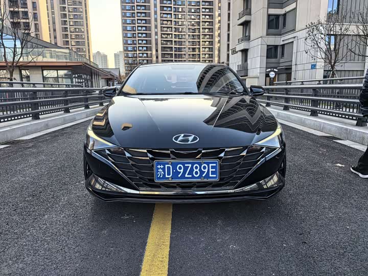 Фото 2 - Hyundai Elantra N line