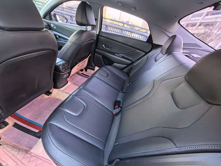 Фото 9 - Hyundai Elantra N line