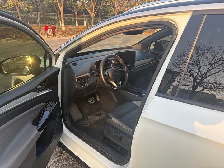 Фото 8 - Volkswagen ID.4 Crozz