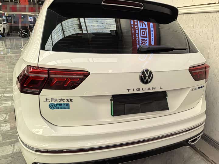 Фото 4 - Volkswagen Tiguan L Hybrid