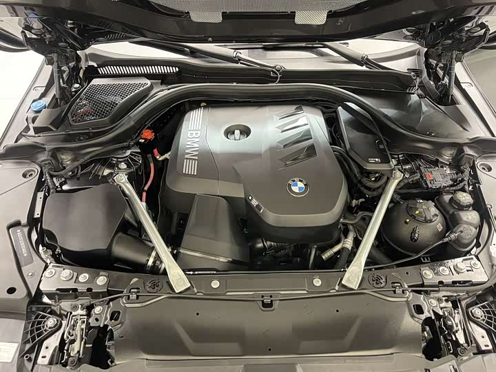 Фото 29 - BMW 5 Series