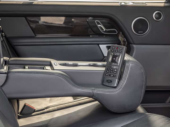 Фото 19 - Land Rover Range Rover