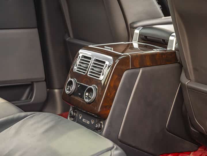 Фото 20 - Land Rover Range Rover