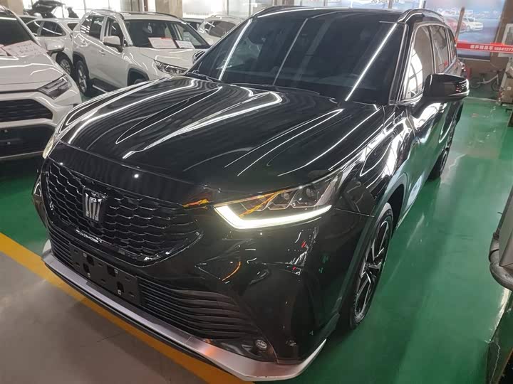 Фото 1 - Toyota Crown Kluger