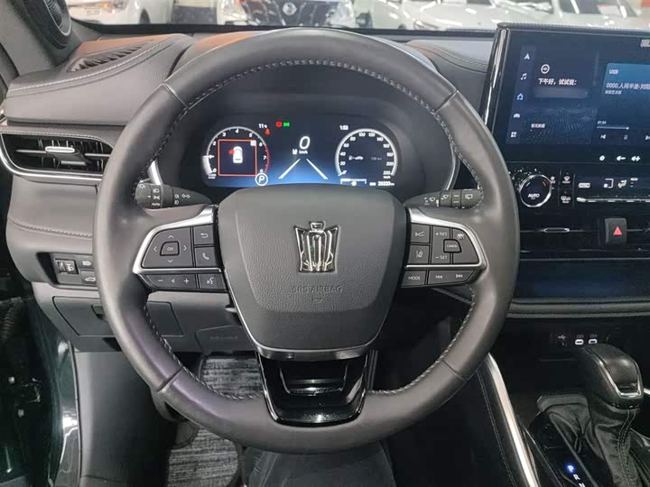 Фото 11 - Toyota Crown Kluger