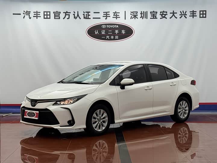 Фото 5 - Toyota Corolla