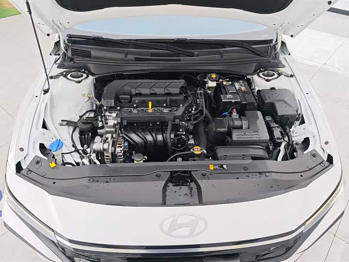 Фото 10 - Hyundai Elantra N line