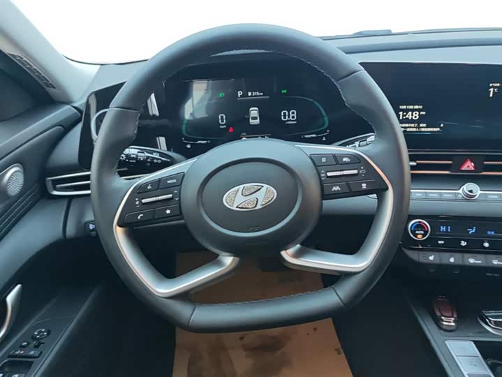 Фото 15 - Hyundai Elantra N line